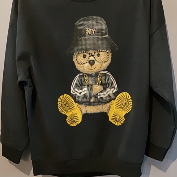 Sweatshirts - Picture 1 of 2